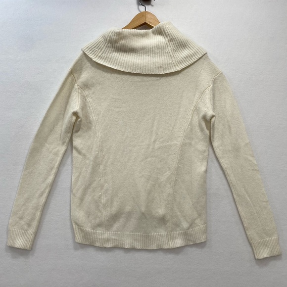 NWT Express Cowl Neck Wool Blend Sweater in Cream Ivory Women’s Size Small - Picture 4 of 8